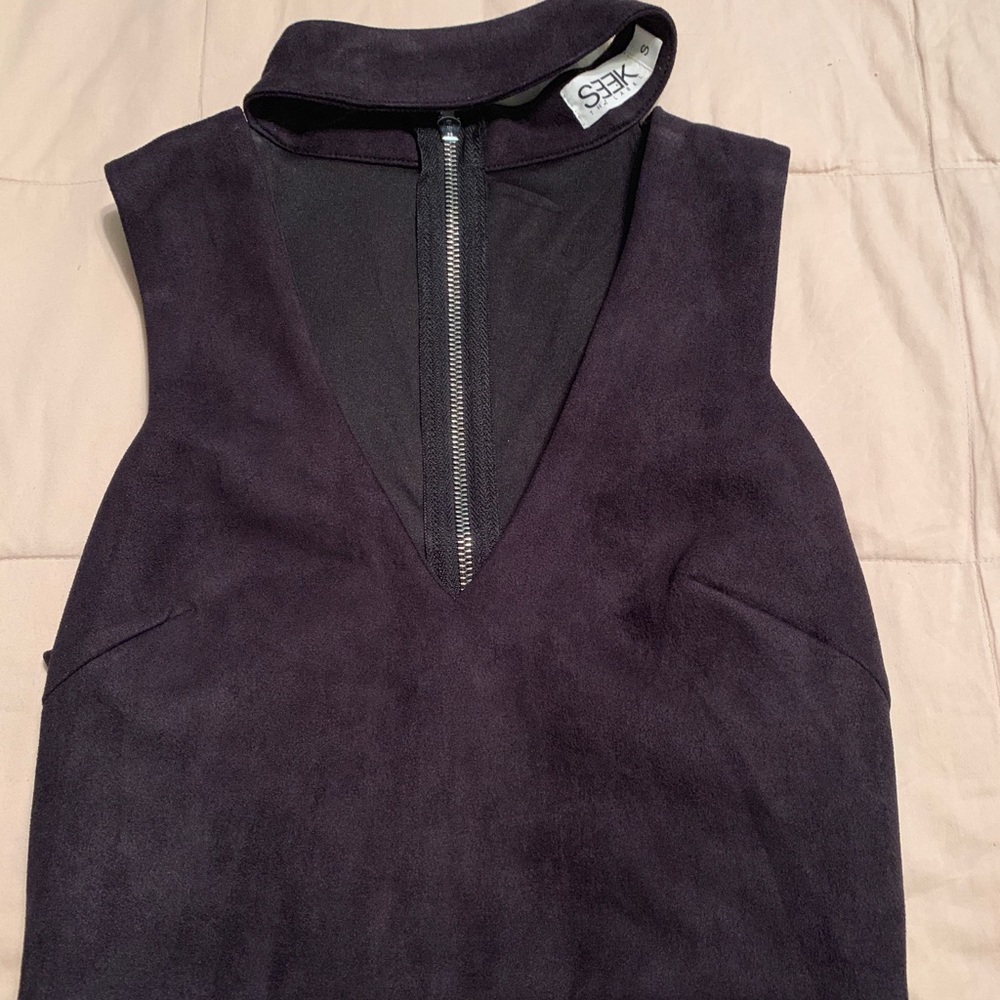 Black suede cutout lf top seek